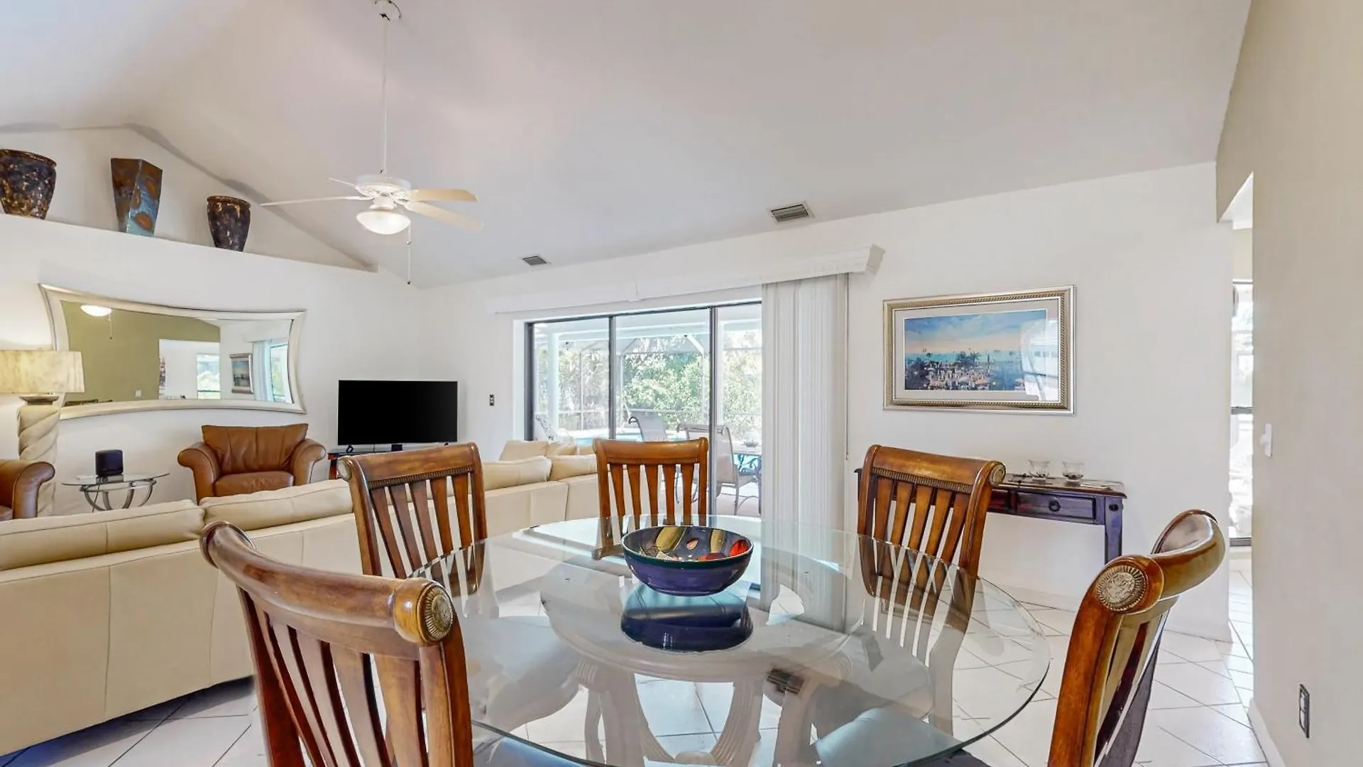 The Coral Cove Holiday home *