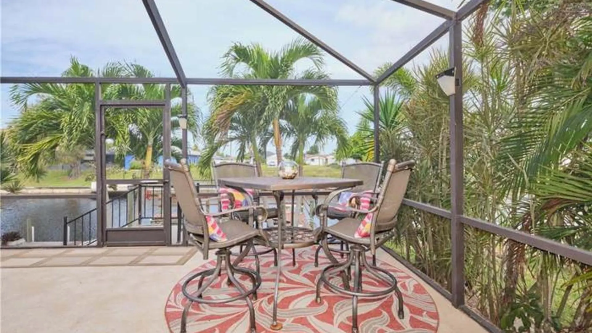 The Coral Cove Holiday home Cape Coral