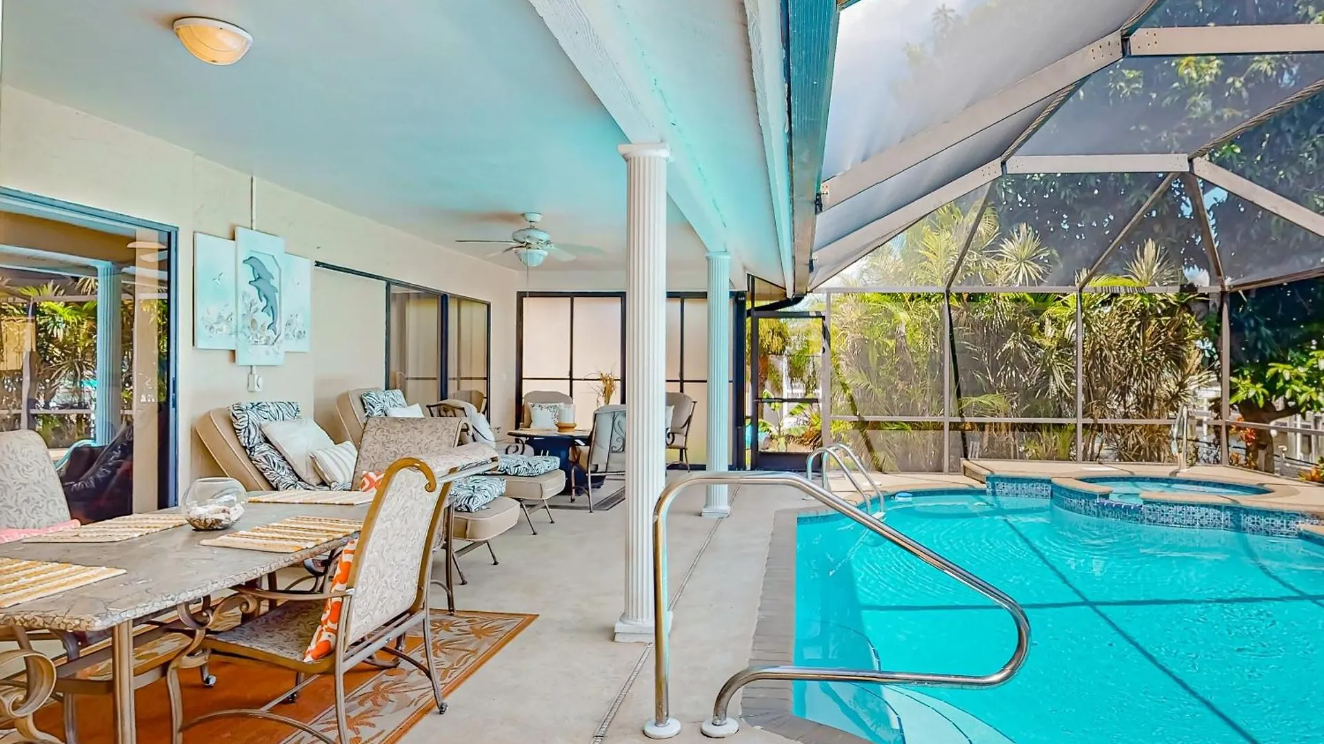 The Coral Cove Holiday home