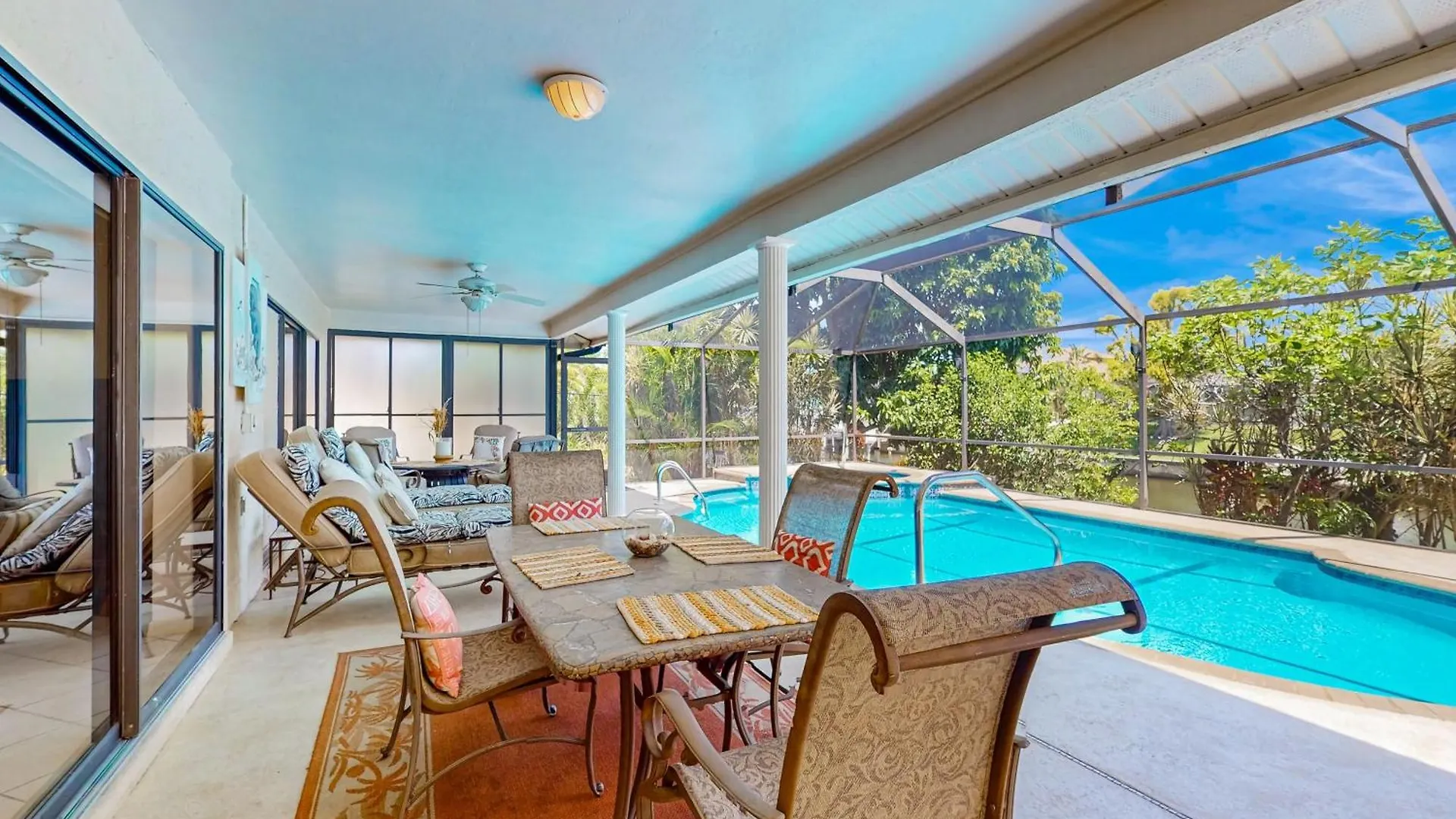 The Coral Cove Holiday home Cape Coral