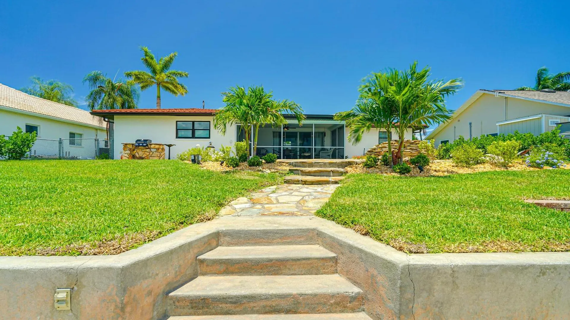 Oasis With Lanai, 5 Mi To Beach! Cape Coral