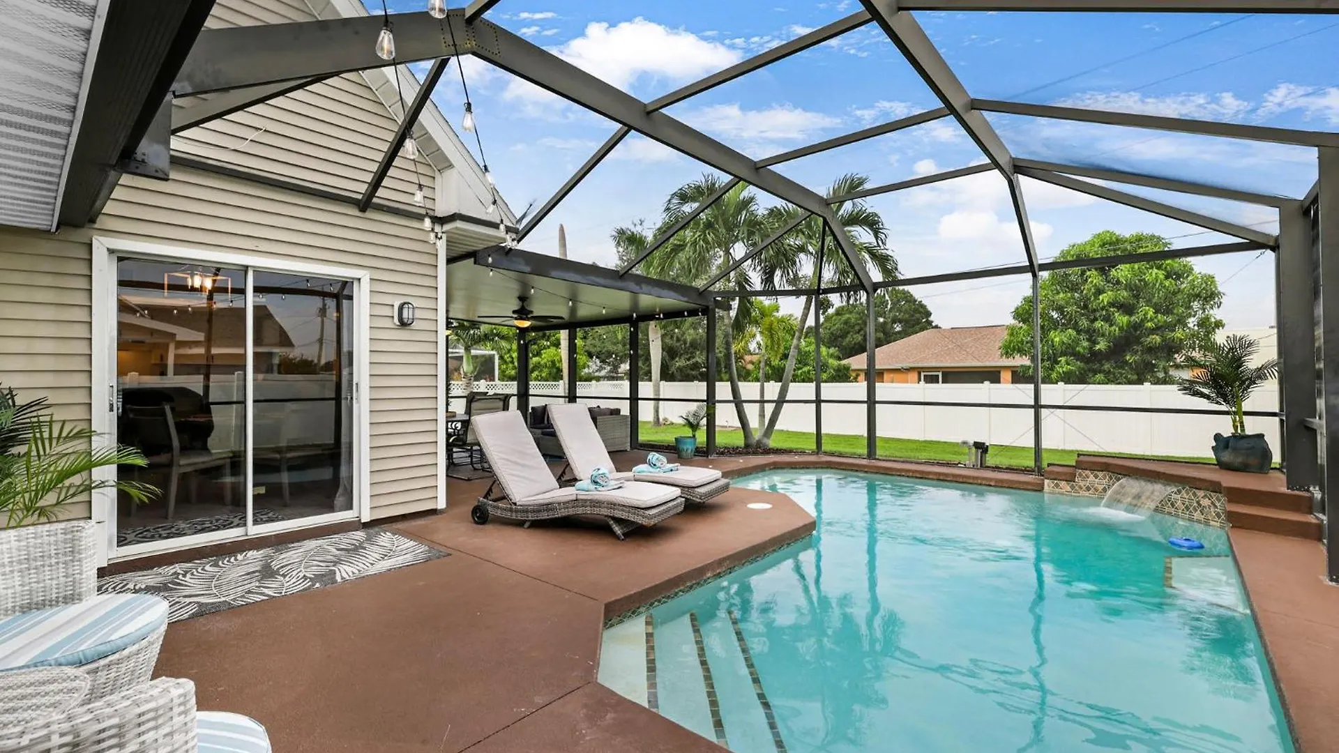 Family Friendly 3br With Heated Pool & Toys * Cape Coral