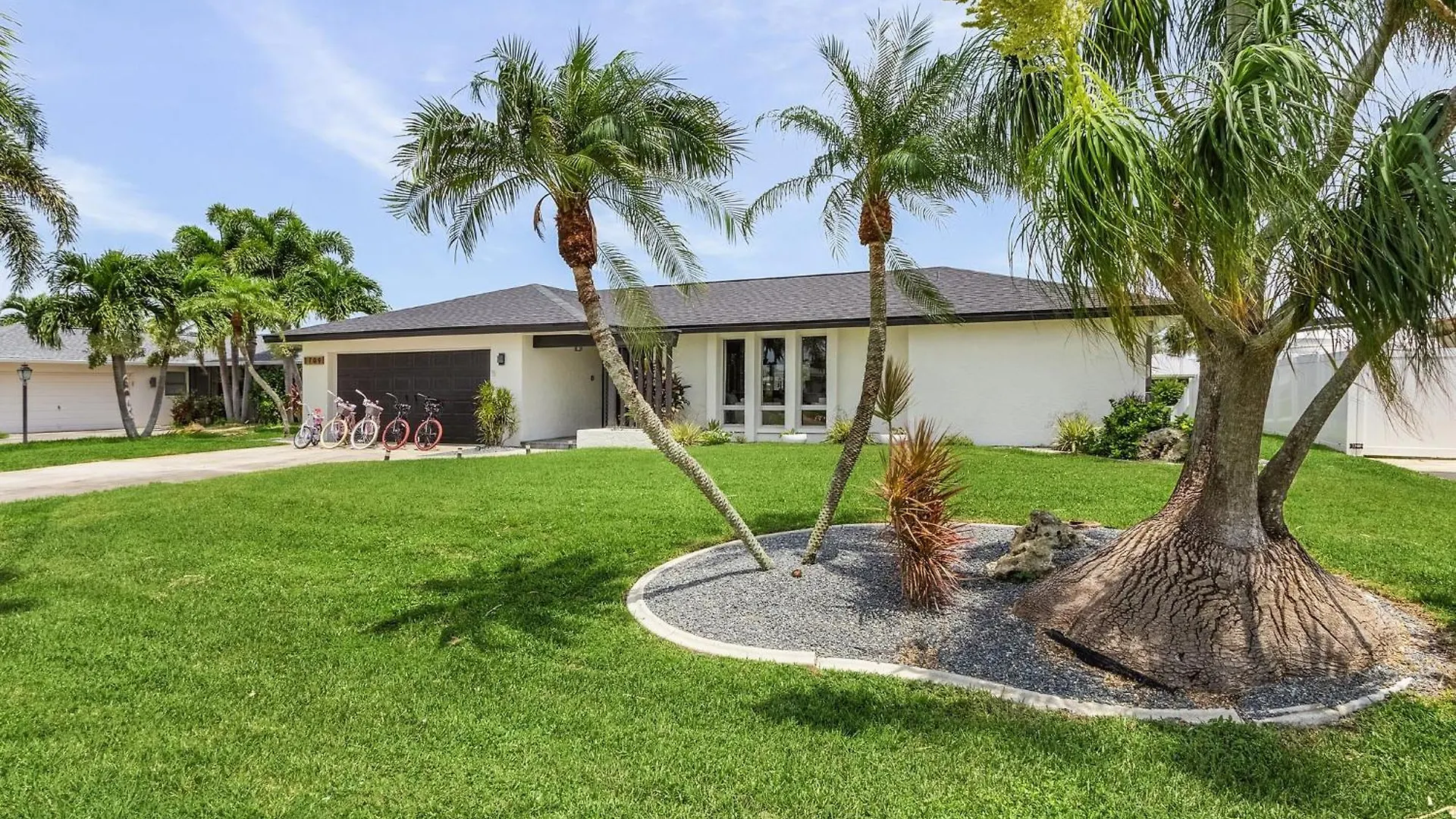 Holiday home Gulf Access, Heated Pool, Bicycles - Ruby's Coastal Getaway