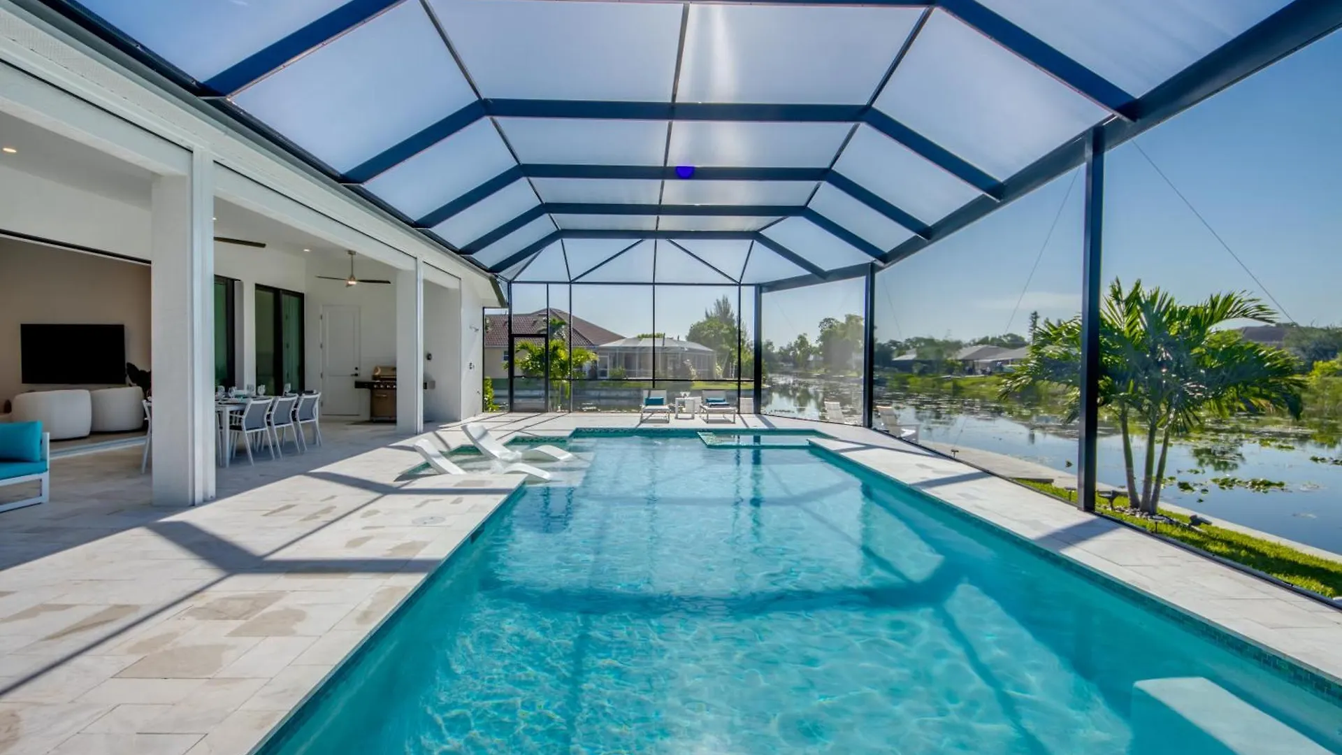Brandnew Villa-puresun At Canal Intersection, Heated Saltwater Pool And Spa, Facing South *