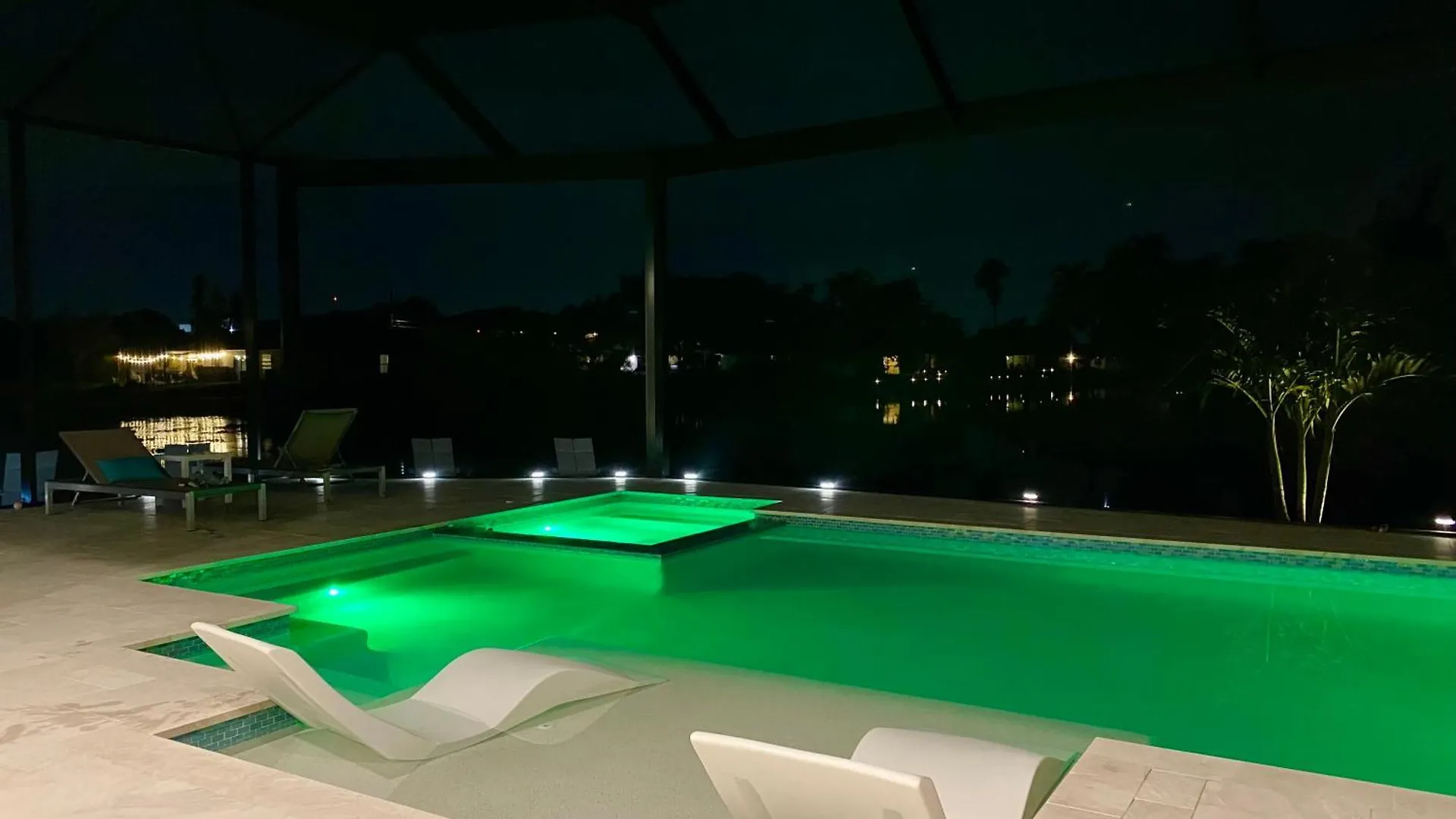 Brandnew Villa-puresun At Canal Intersection, Heated Saltwater Pool And Spa, Facing South Villa *
