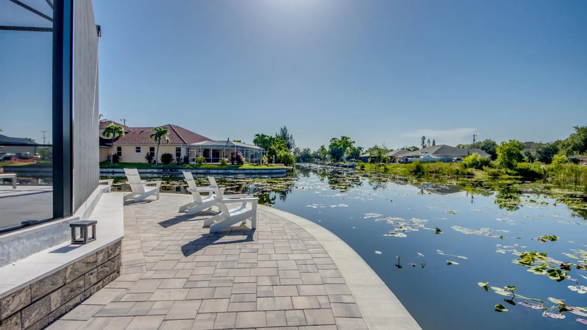 Villa Brandnew Villa-puresun At Canal Intersection, Heated Saltwater Pool And Spa, Facing South