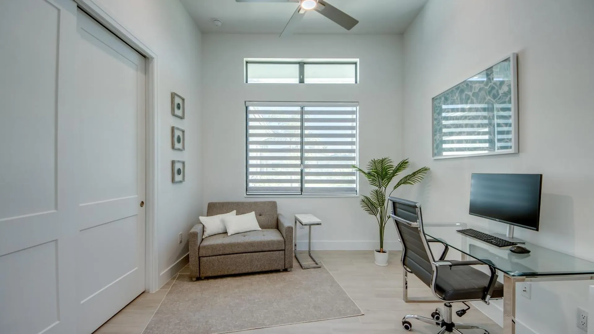 Brandnew Villa-puresun At Canal Intersection, Heated Saltwater Pool And Spa, Facing South *
