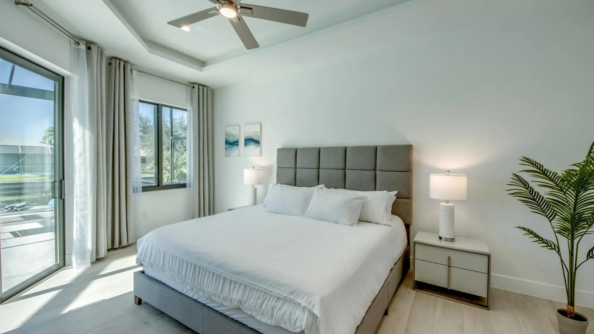 Brandnew Villa-puresun At Canal Intersection, Heated Saltwater Pool And Spa, Facing South * Cape Coral