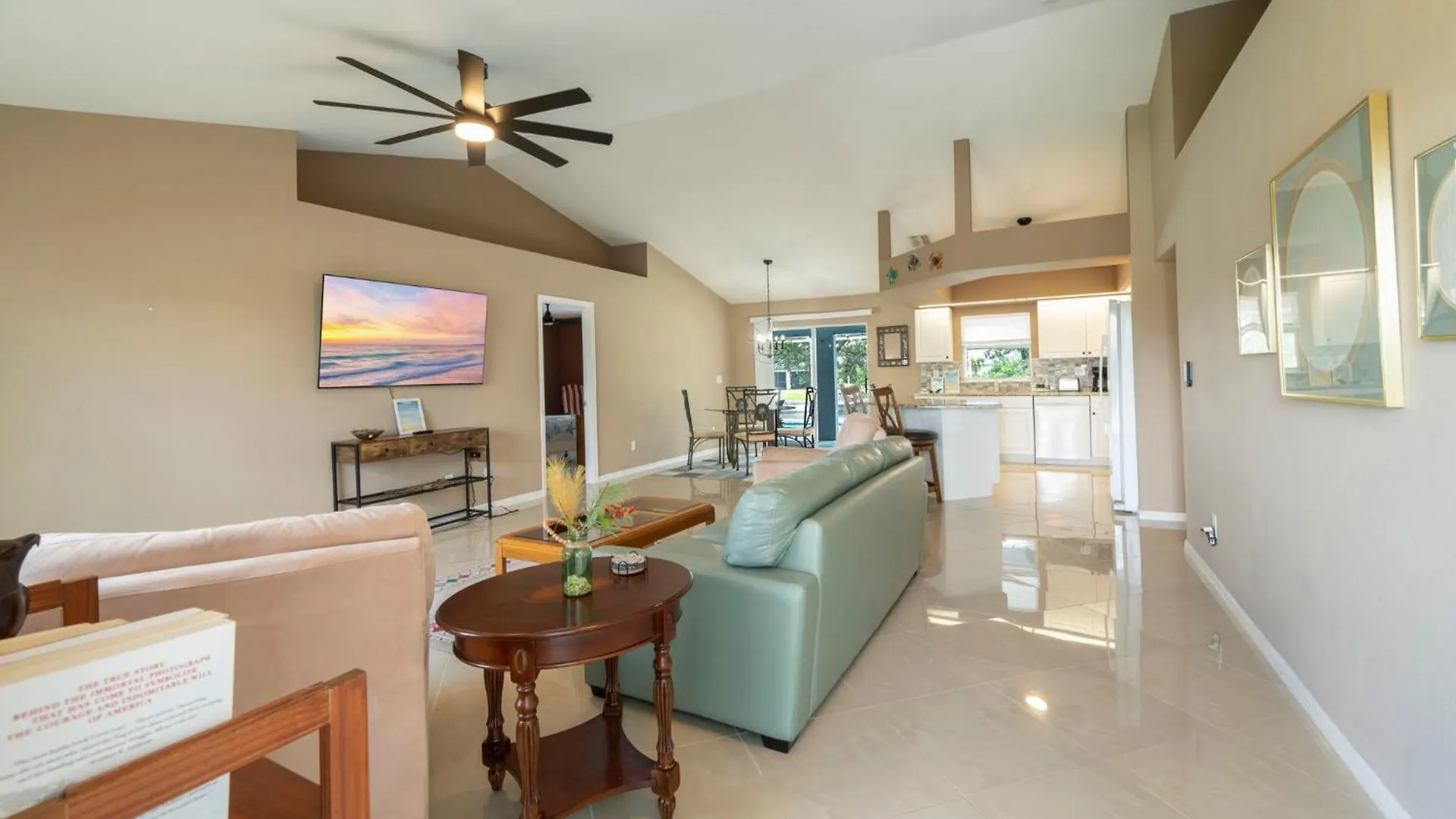 Spacious Santa Barbara With Private Pool Holiday home