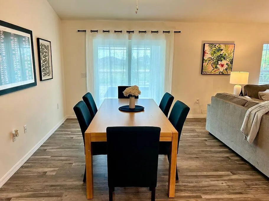 Brand New With Heated Pool Ideal For 2 Families Cape Coral