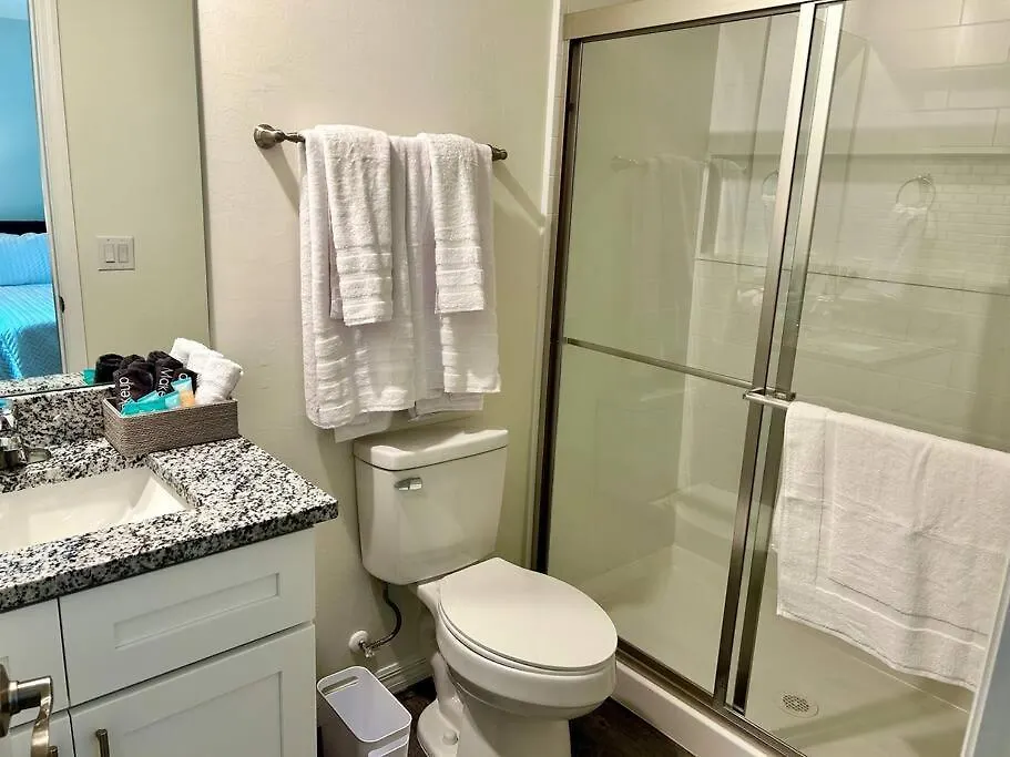 Brand New With Heated Pool Ideal For 2 Families Cape Coral