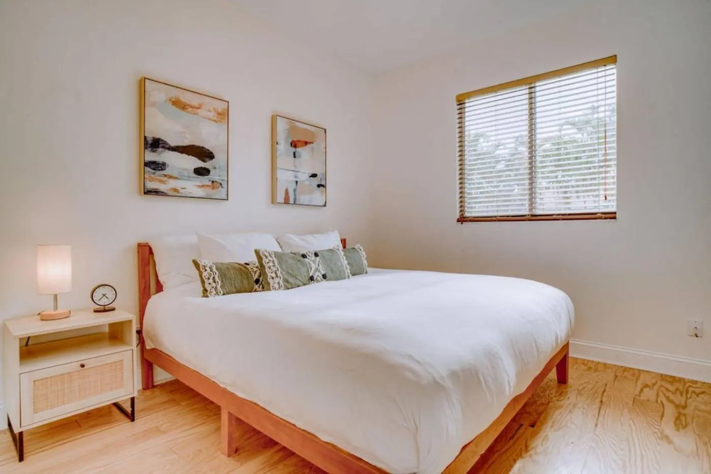 Spacious With A Free Heated Saltwater Pool * Cape Coral