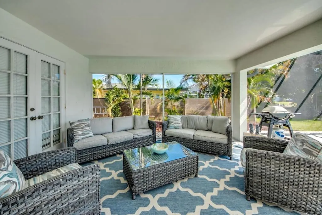 Belle Isle By Coralvilla - Pool, South Facing * Cape Coral
