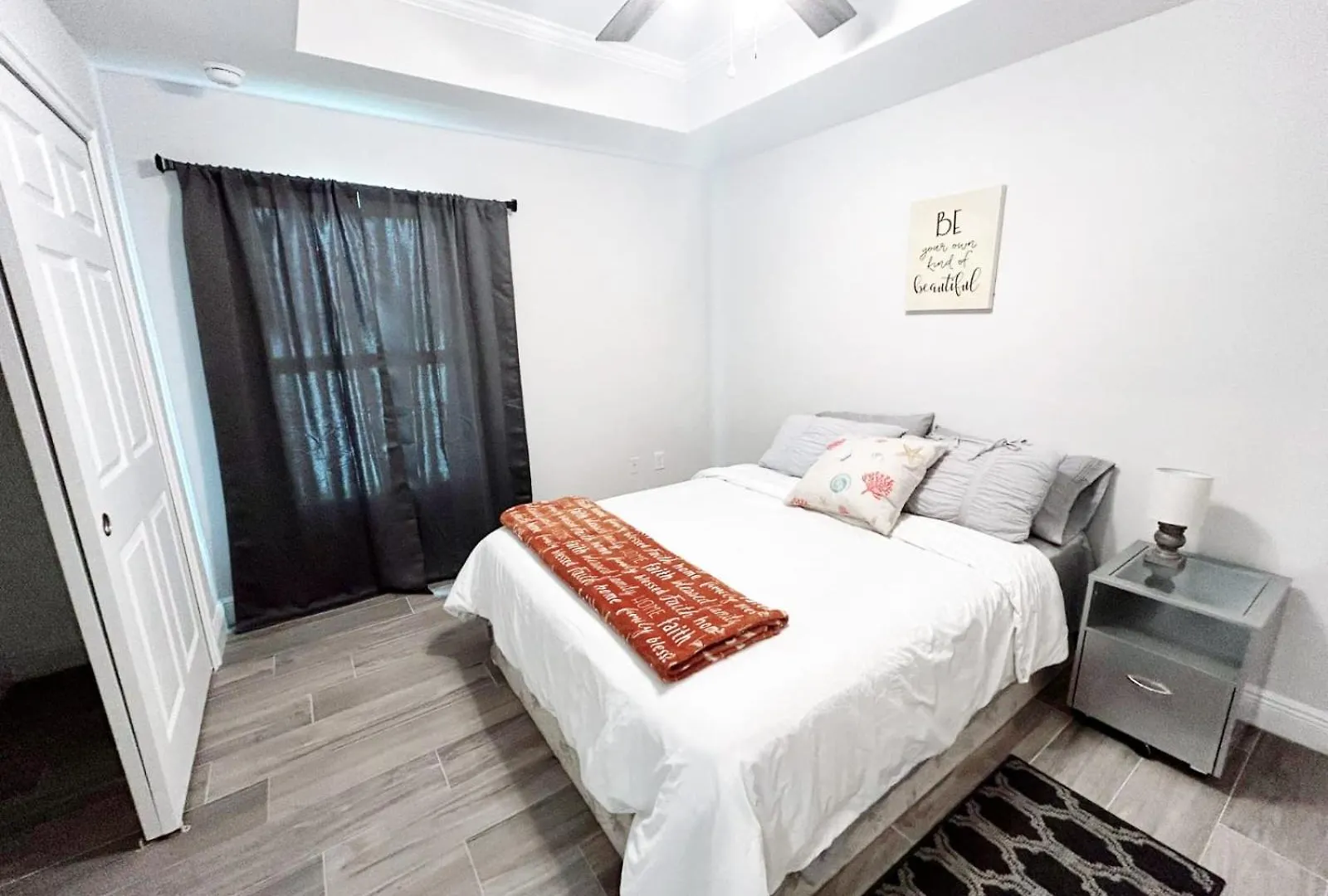 Casa Barcelona * Cape Coral