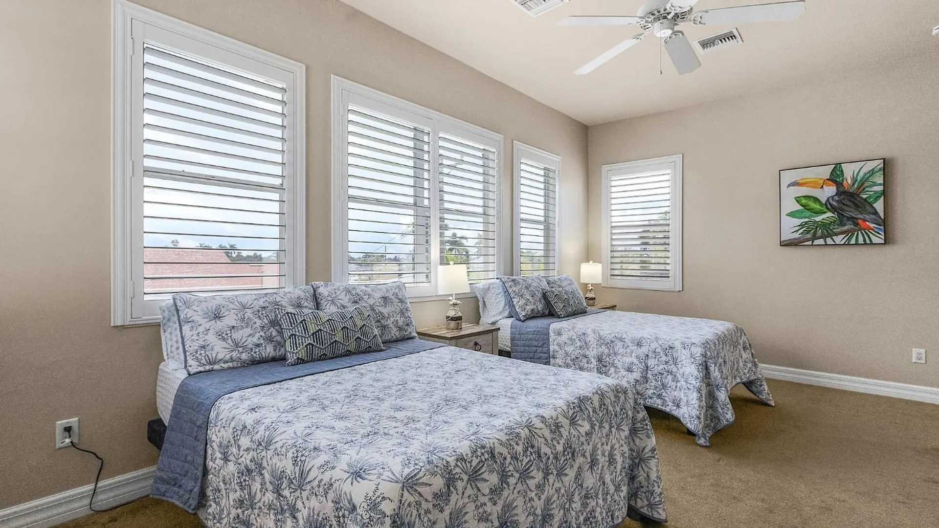 Foosball, Shuffleboard, Heated Saltwater Pool - Coastal Point - Roelens Holiday home *