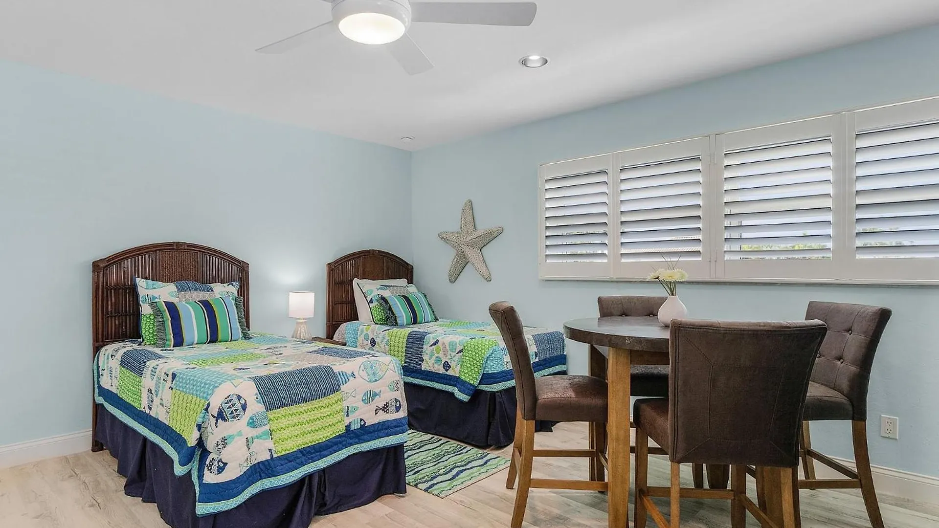 Holiday home Gulf Access, Dock With Tiki, Heated Pool And Spa, Putting - Sunrise Soiree - Roelens *