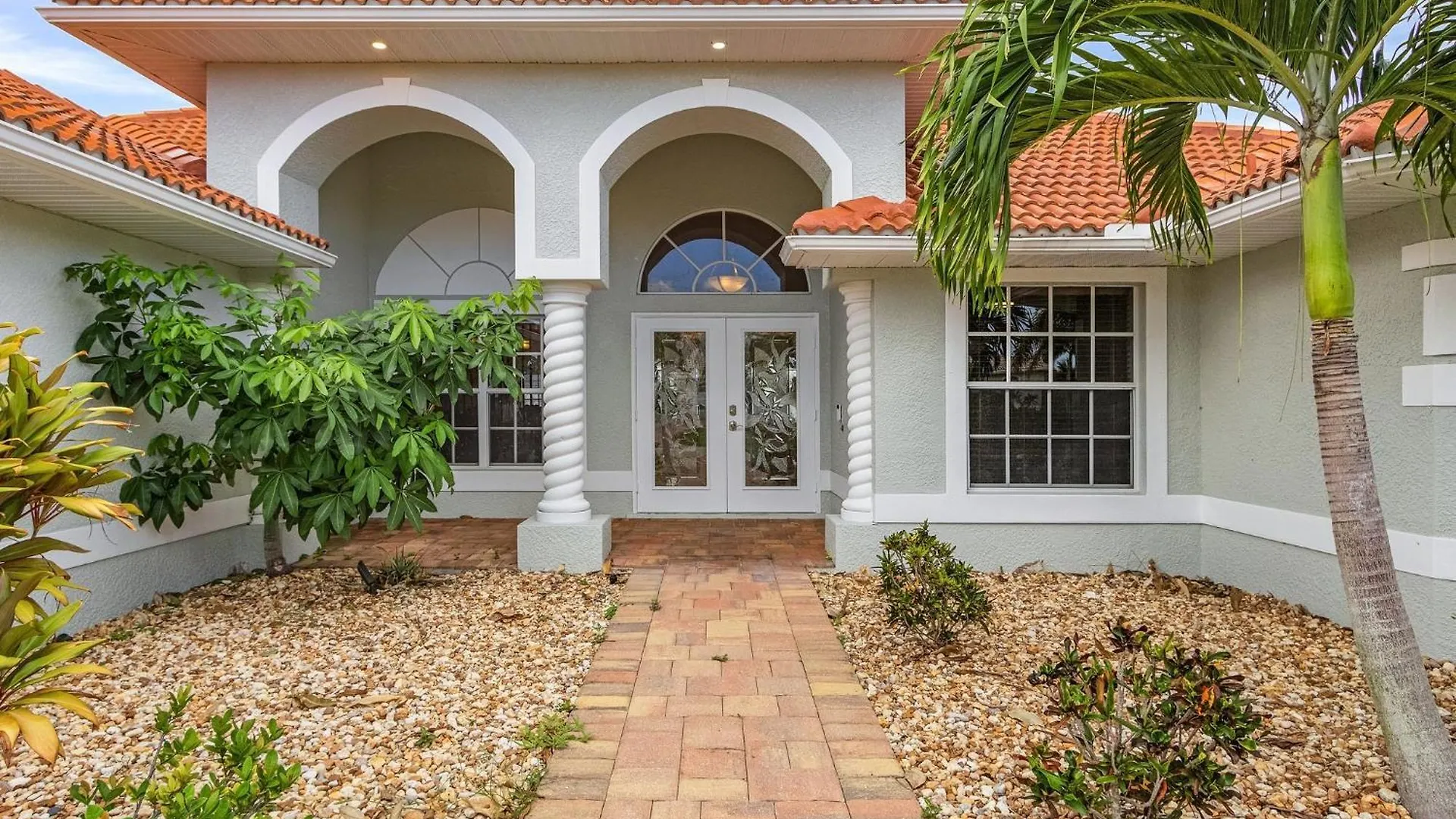 Find Sun & - Private Beach, Heated Pool & - Wanderlust - Roelens * Cape Coral
