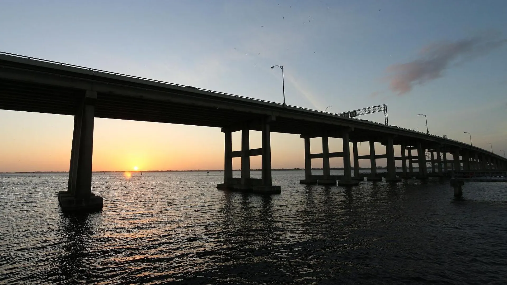 Coastal Breeze Relax And Adventure Holiday home Cape Coral