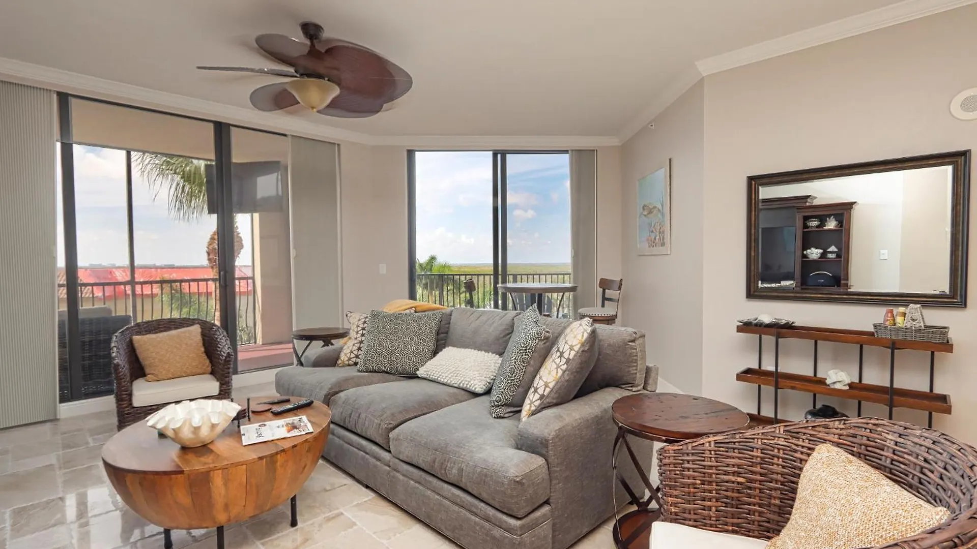 Cape Harbour 509 Apartment *