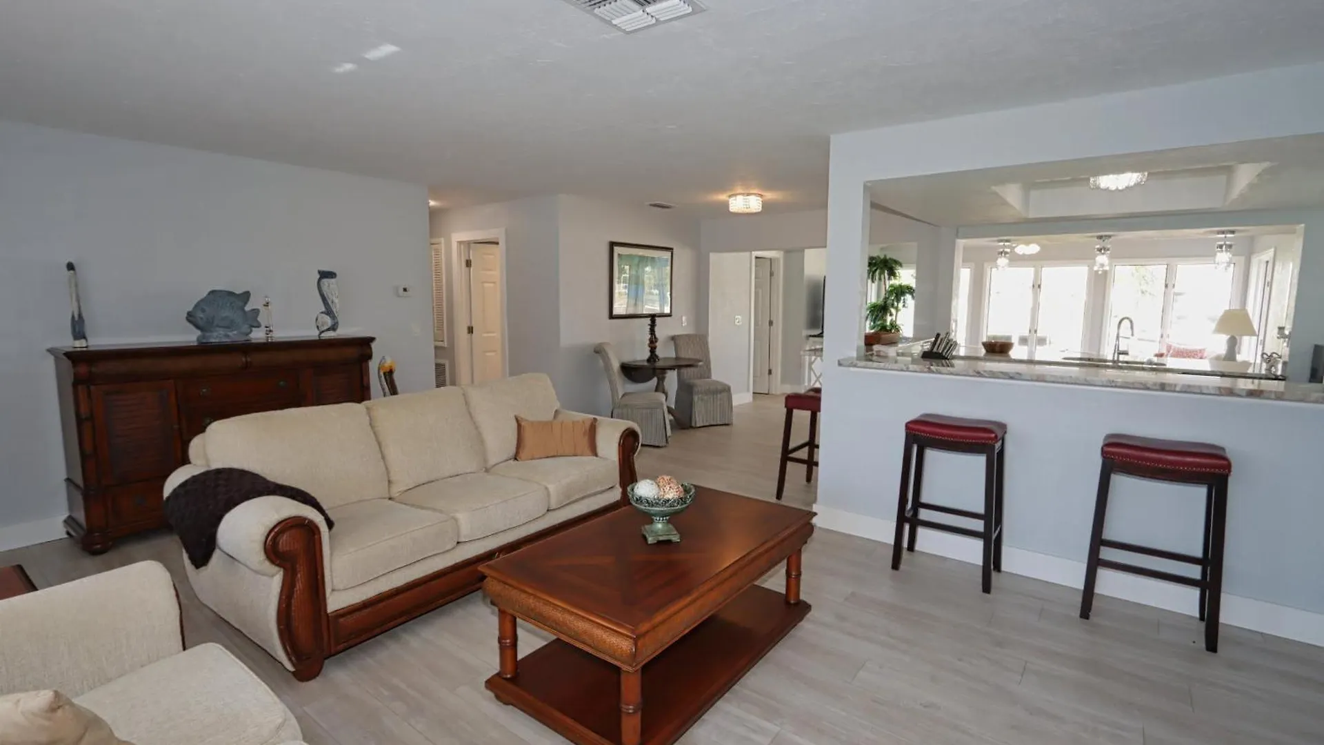 Maison De La - Vacation Rental, Water Front With Direct Access Holiday home