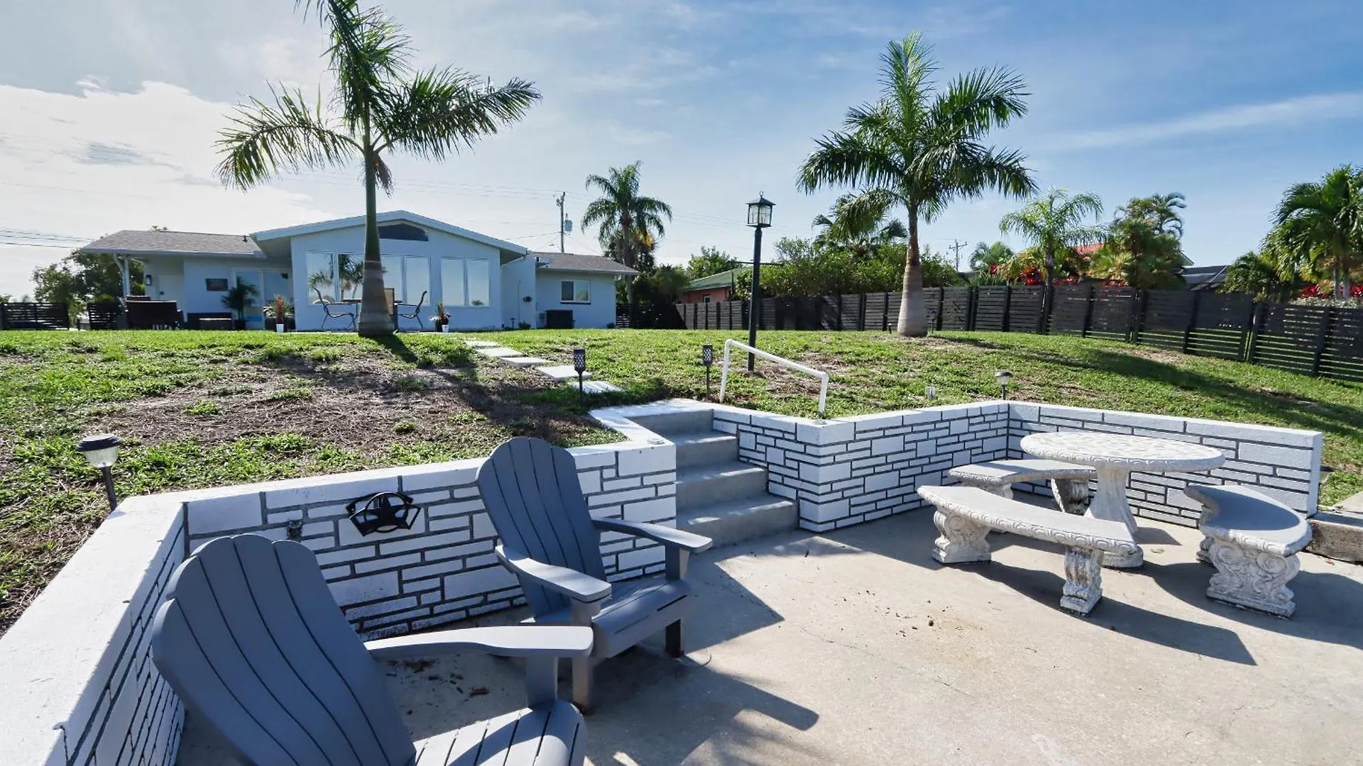 Maison De La - Vacation Rental, Water Front With Direct Access Holiday home Cape Coral