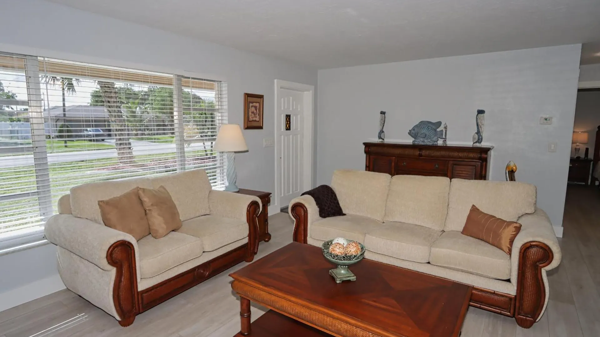 Maison De La - Vacation Rental, Water Front With Direct Access Holiday home