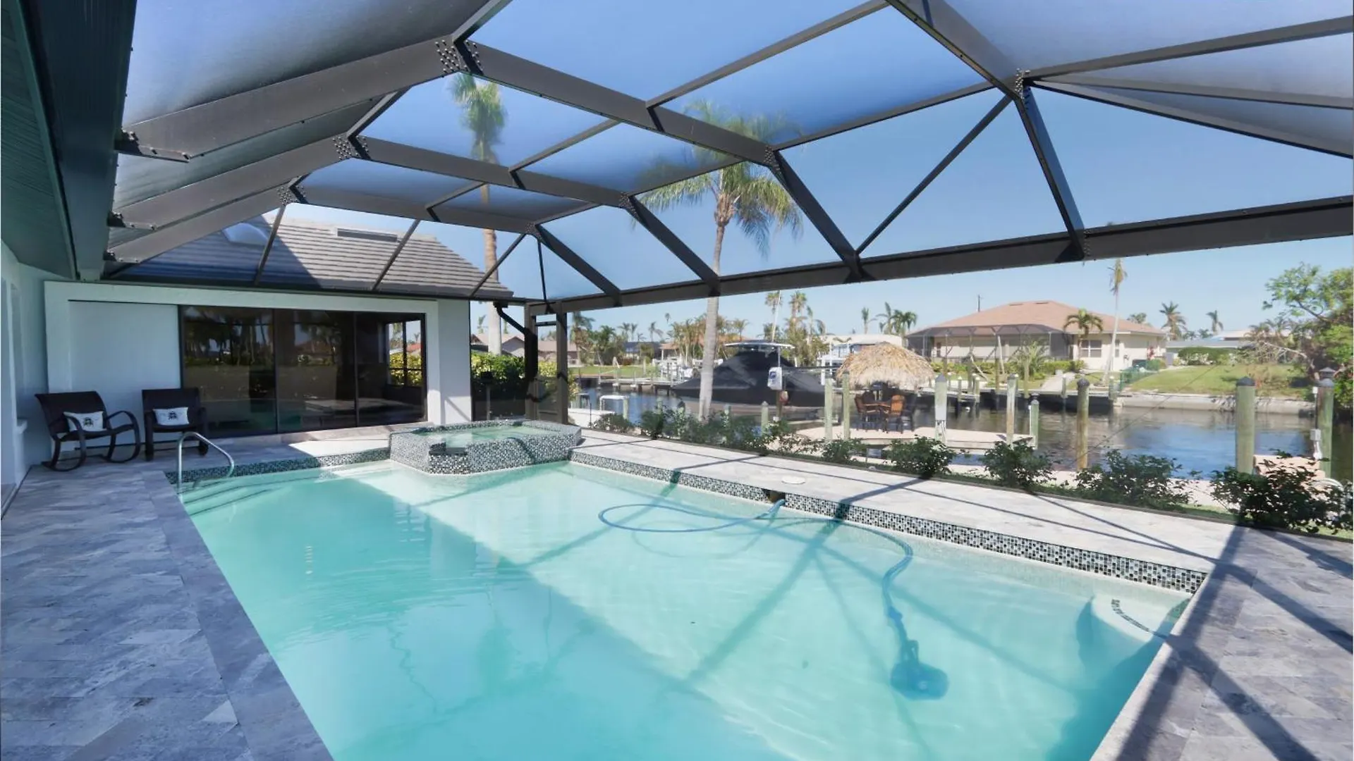 Holiday home Boat Dock, Luxurious Pool, Gorgeous - Escape To The Cape Cape Coral