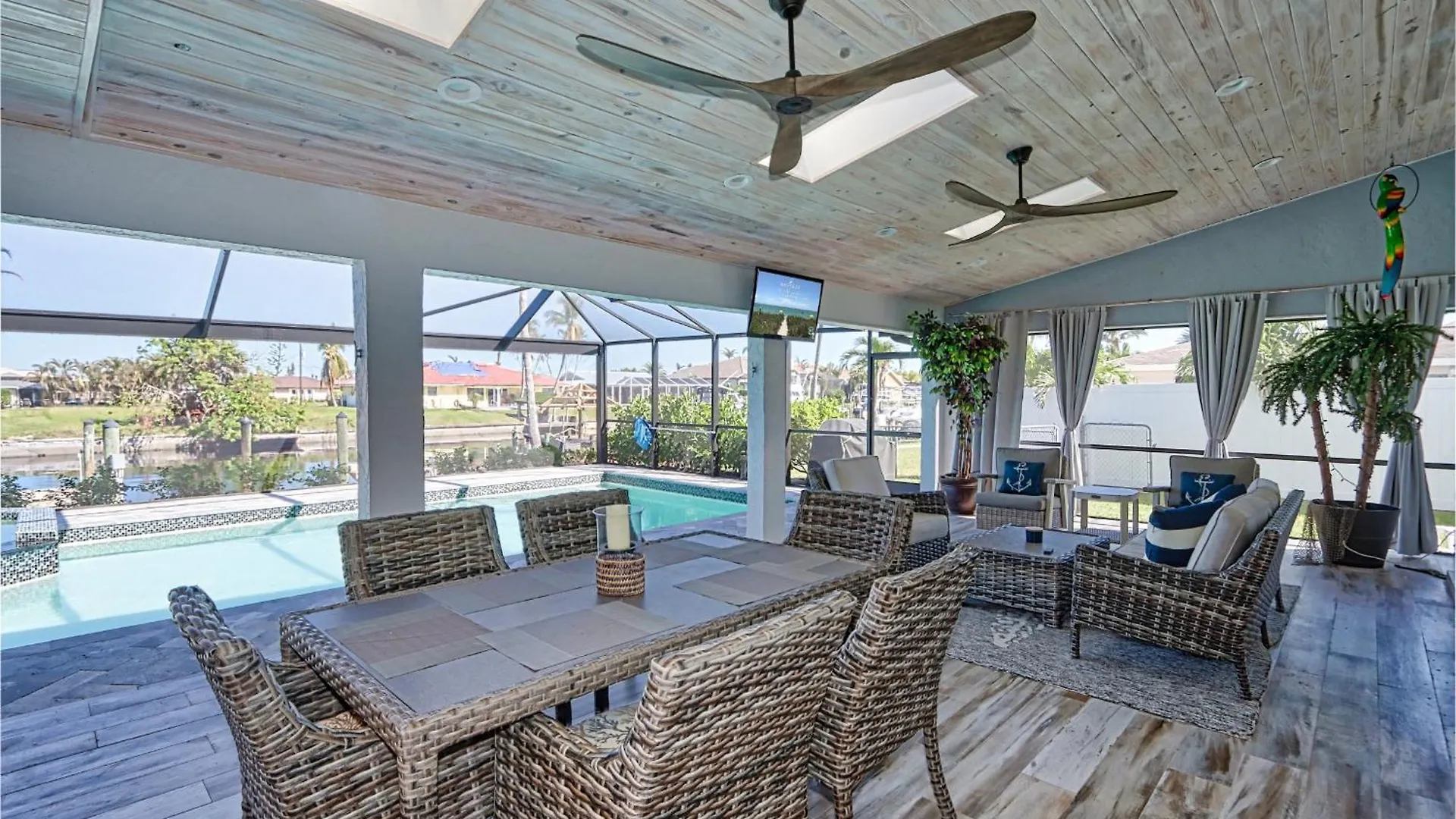 Holiday home Boat Dock, Luxurious Pool, Gorgeous - Escape To The Cape Cape Coral