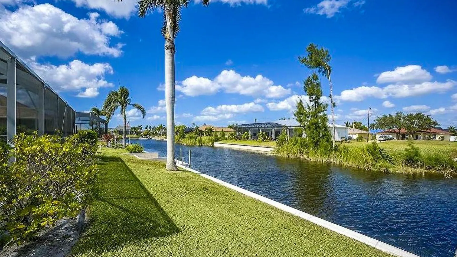 Holiday home Waterfront Palms