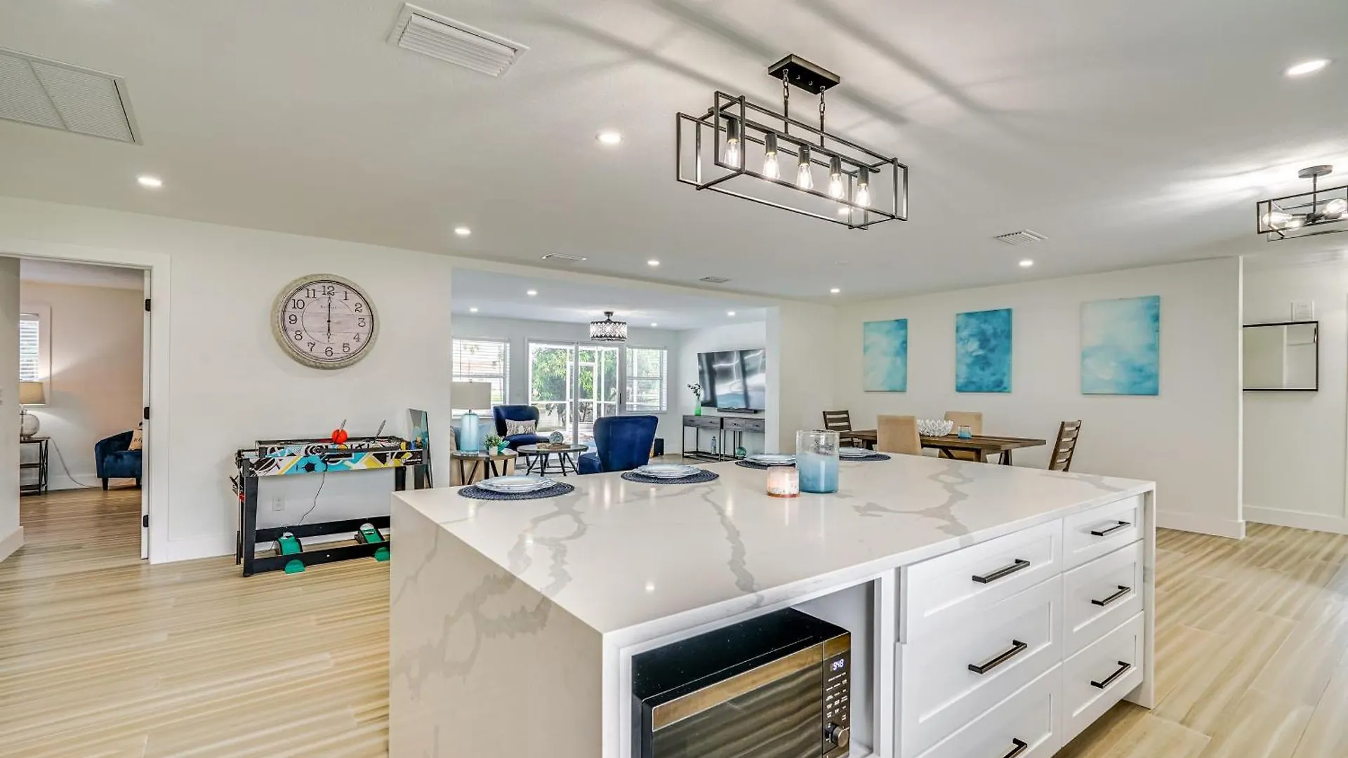 Canal-front Getaway With Grill In Cape Coral!