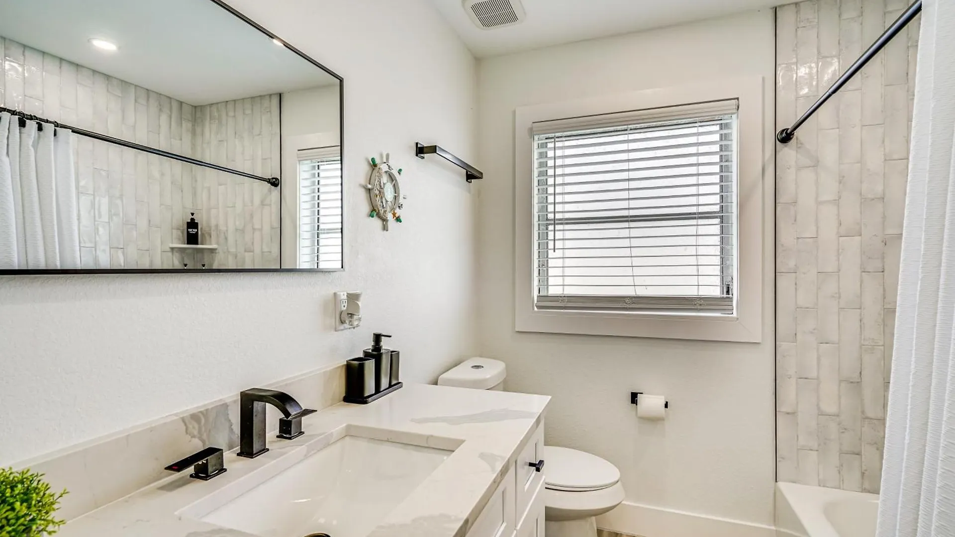 Canal-front Getaway With Grill In Cape Coral! Cape Coral