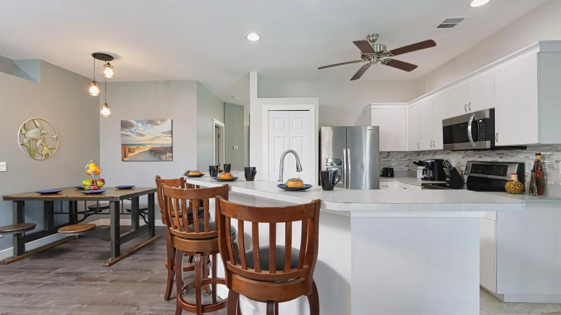 Charming Waterfront Vacation With Fabulous Views And Easy Access To The Caloosahatchee River