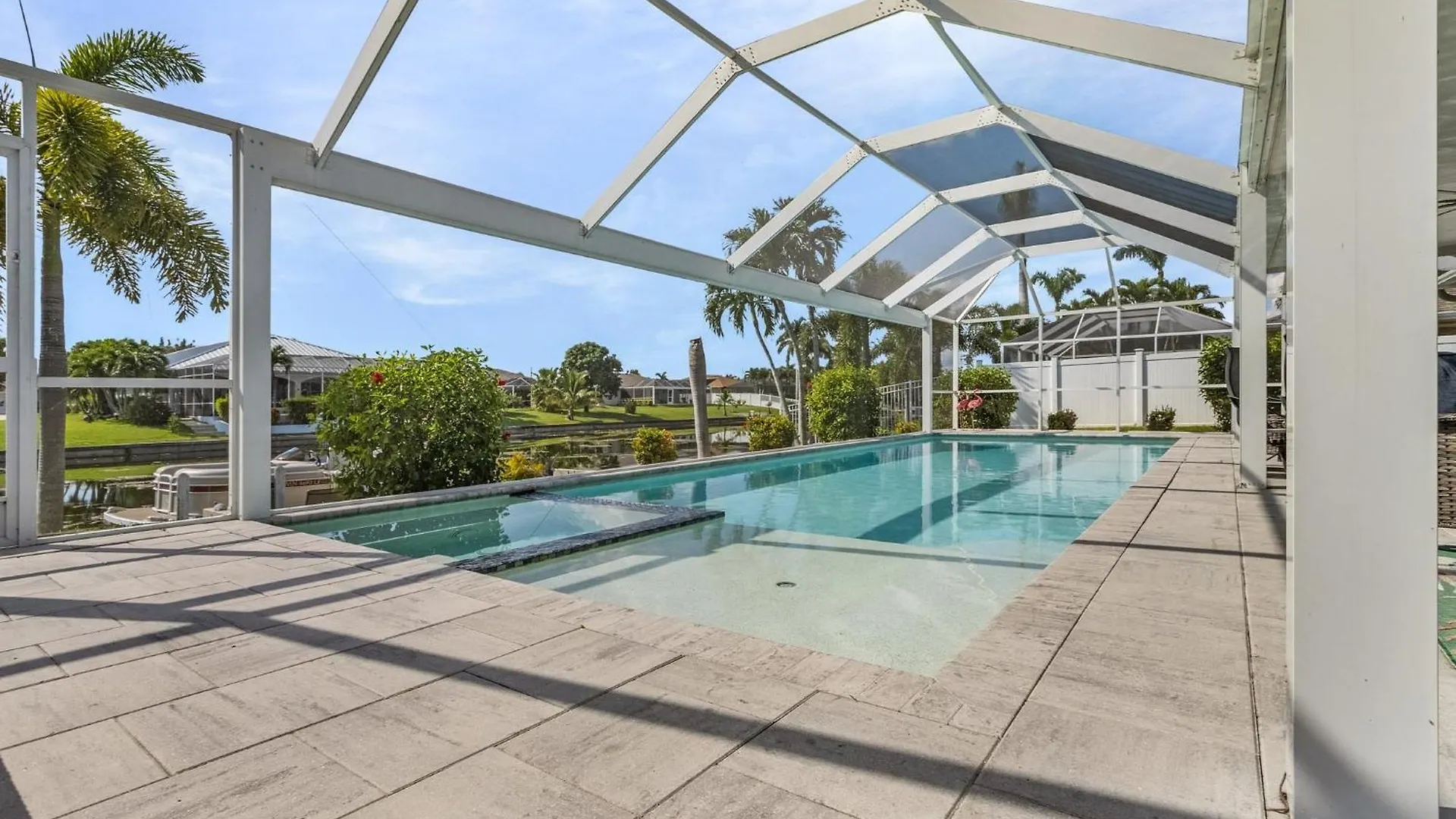 Perfect Sunsets, Kayak, Bikes, Game Room, Heated Pool And - Adele- Roelens * Cape Coral