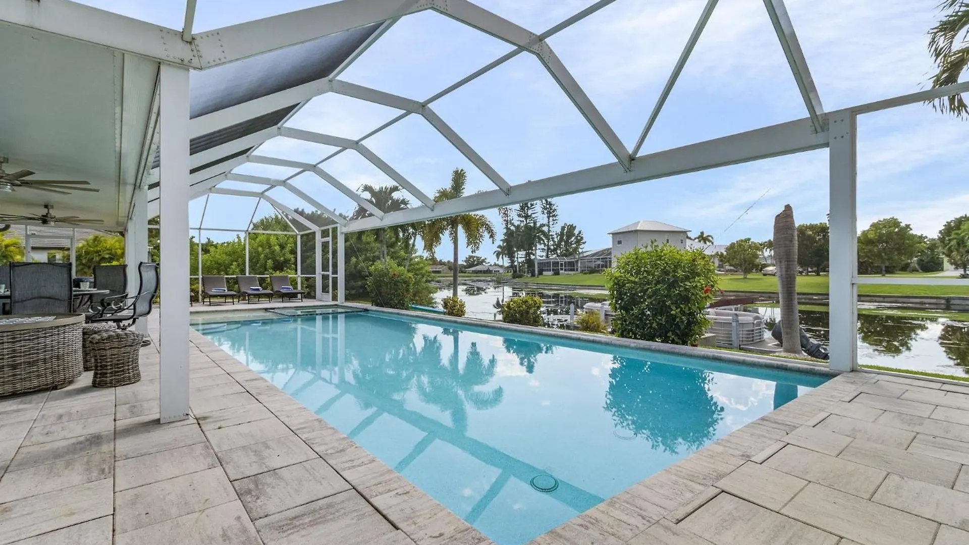 Perfect Sunsets, Kayak, Bikes, Game Room, Heated Pool And - Adele- Roelens Holiday home *
