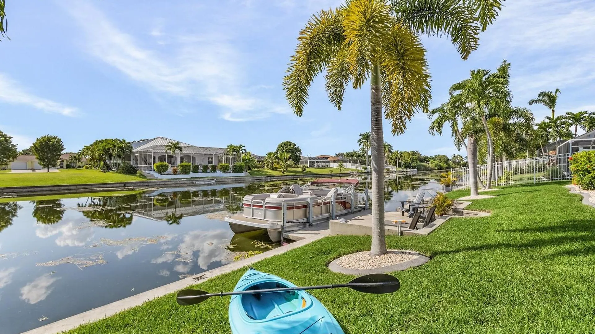 Perfect Sunsets, Kayak, Bikes, Game Room, Heated Pool And - Adele- Roelens Holiday home Cape Coral