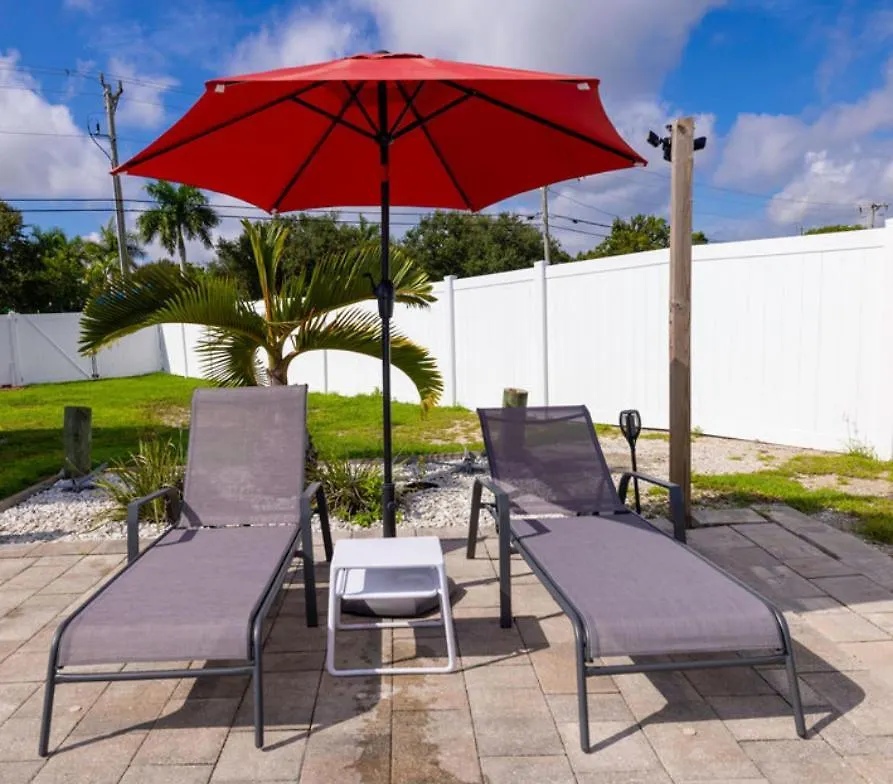 Pool House Ideal For Family Pool Heated Cape Coral