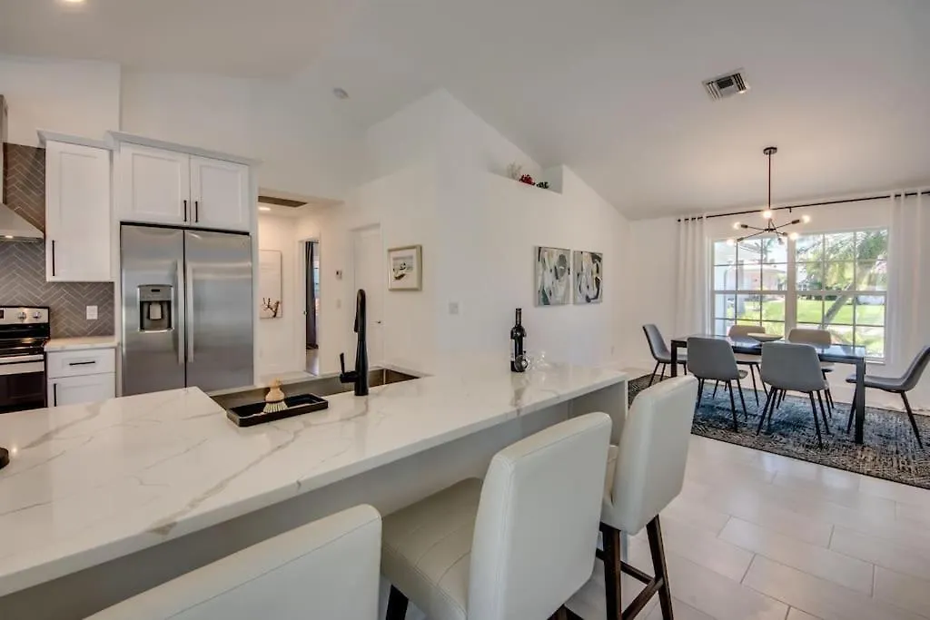 Sparkle Blue By Coralvilla - Large Pool & Villa Cape Coral