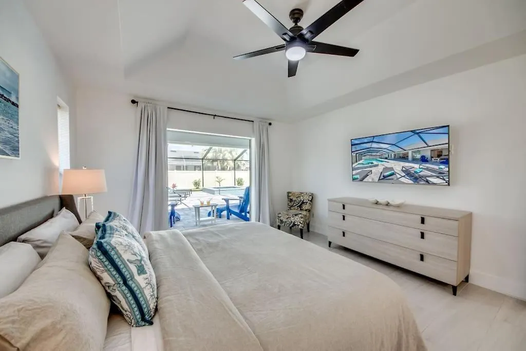 Sparkle Blue By Coralvilla - Large Pool & * Cape Coral