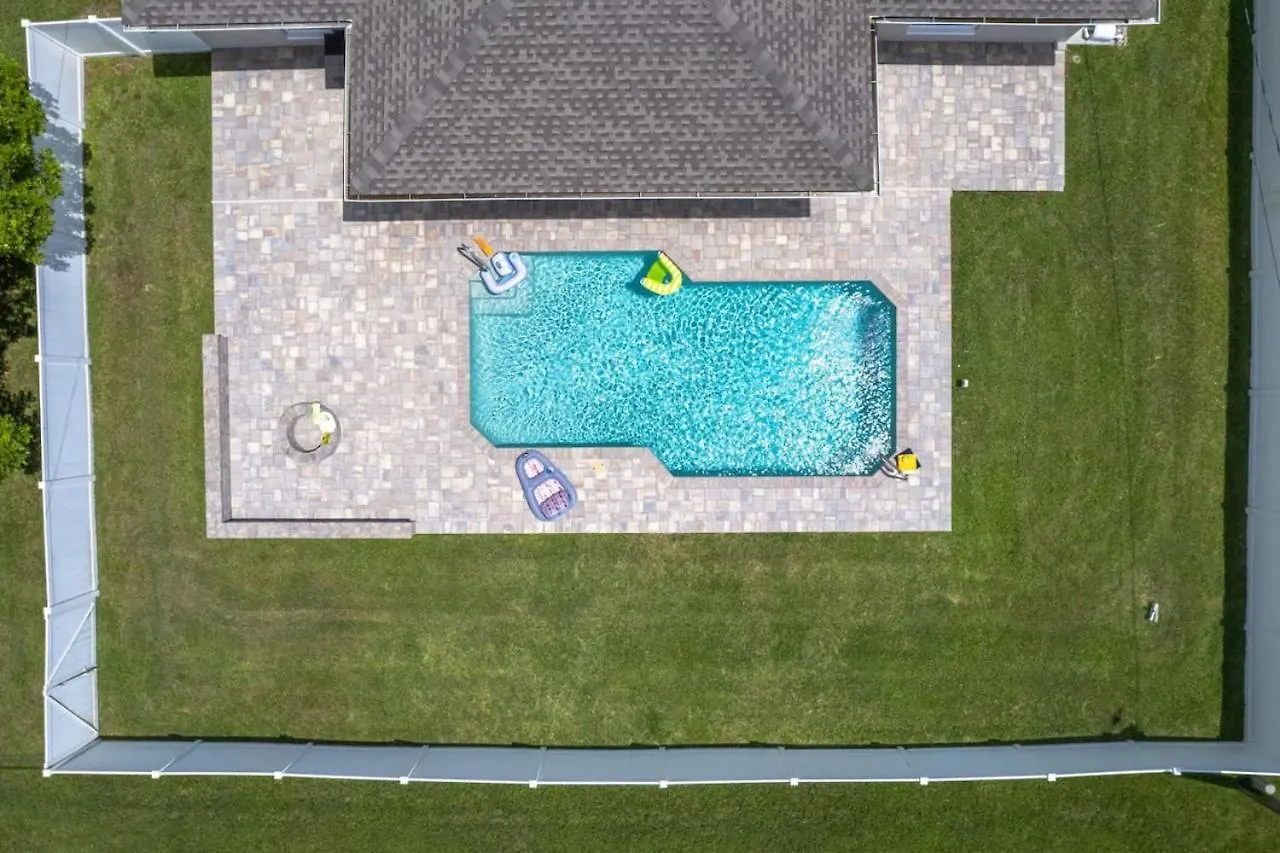 Paradise Found Relaxing Pool In * Cape Coral