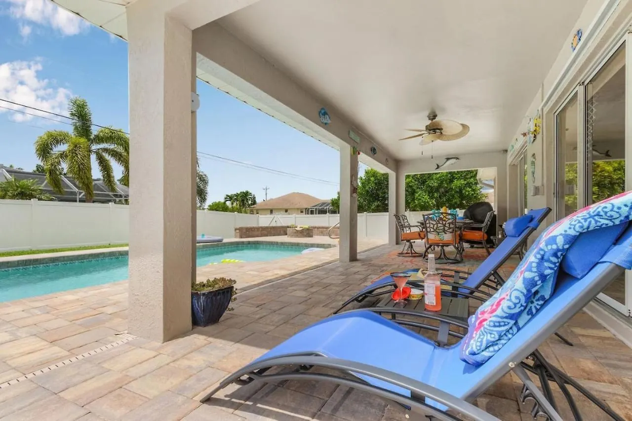 Paradise Found Relaxing Pool In * Cape Coral