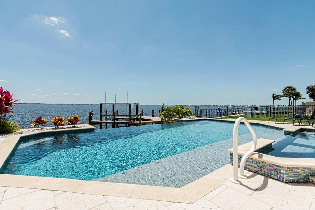 Breathtaking 6bd Riverfront Mansion W Pool