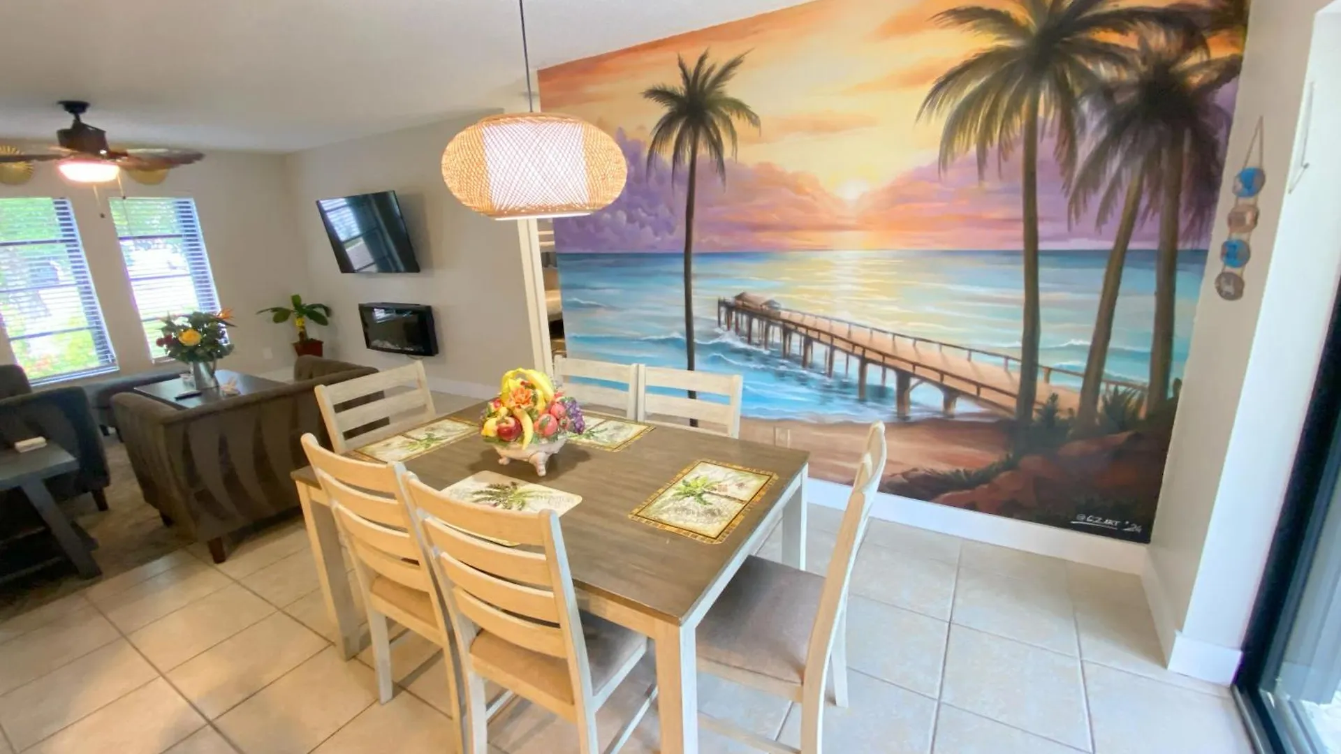 Cozy Coral With Tiki Hut, Mini Golf, Arcade And Grill Villa