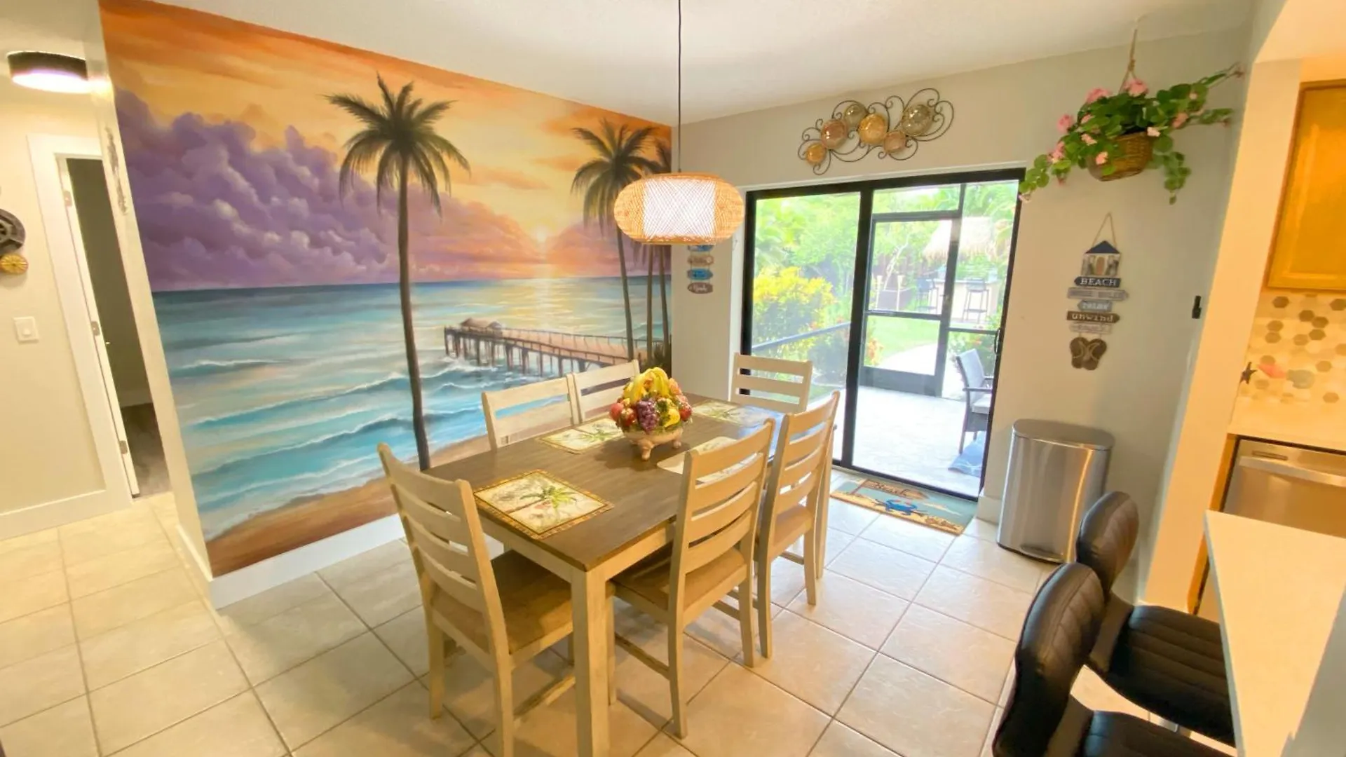 Villa Cozy Coral With Tiki Hut, Mini Golf, Arcade And Grill