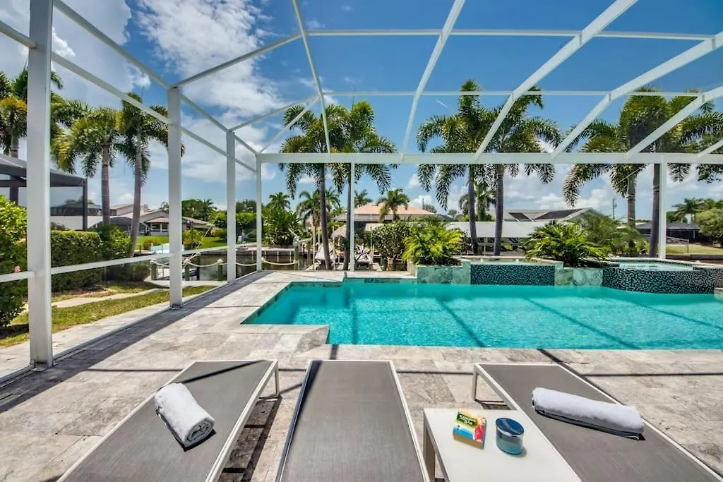 Perfect Life By Coralvilla- Pool, On Water Cape Coral