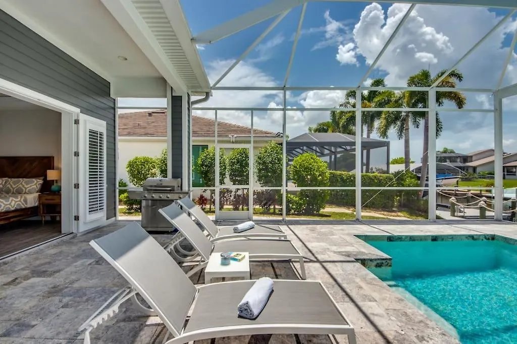 Perfect Life By Coralvilla- Pool, On Water * Cape Coral