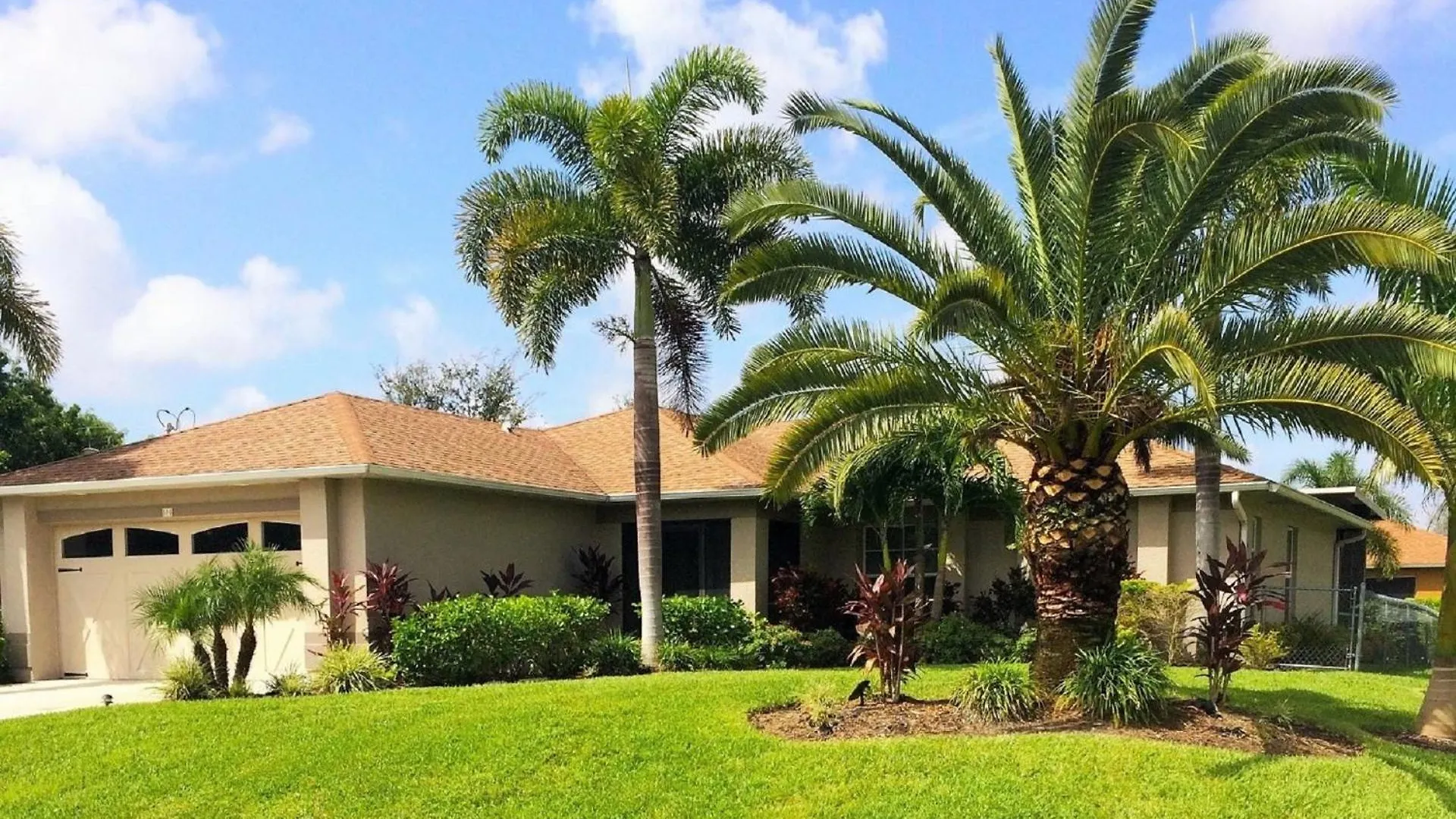 American Eagle Villa