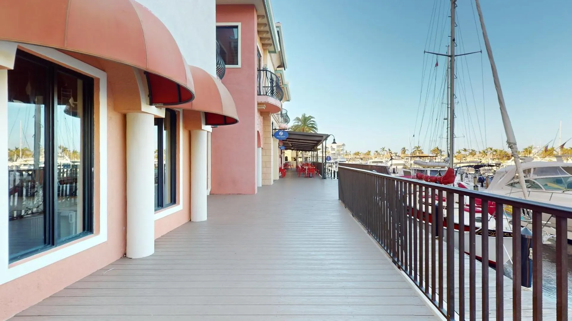 Holiday home Waterside Wine Club #618 Cape Coral