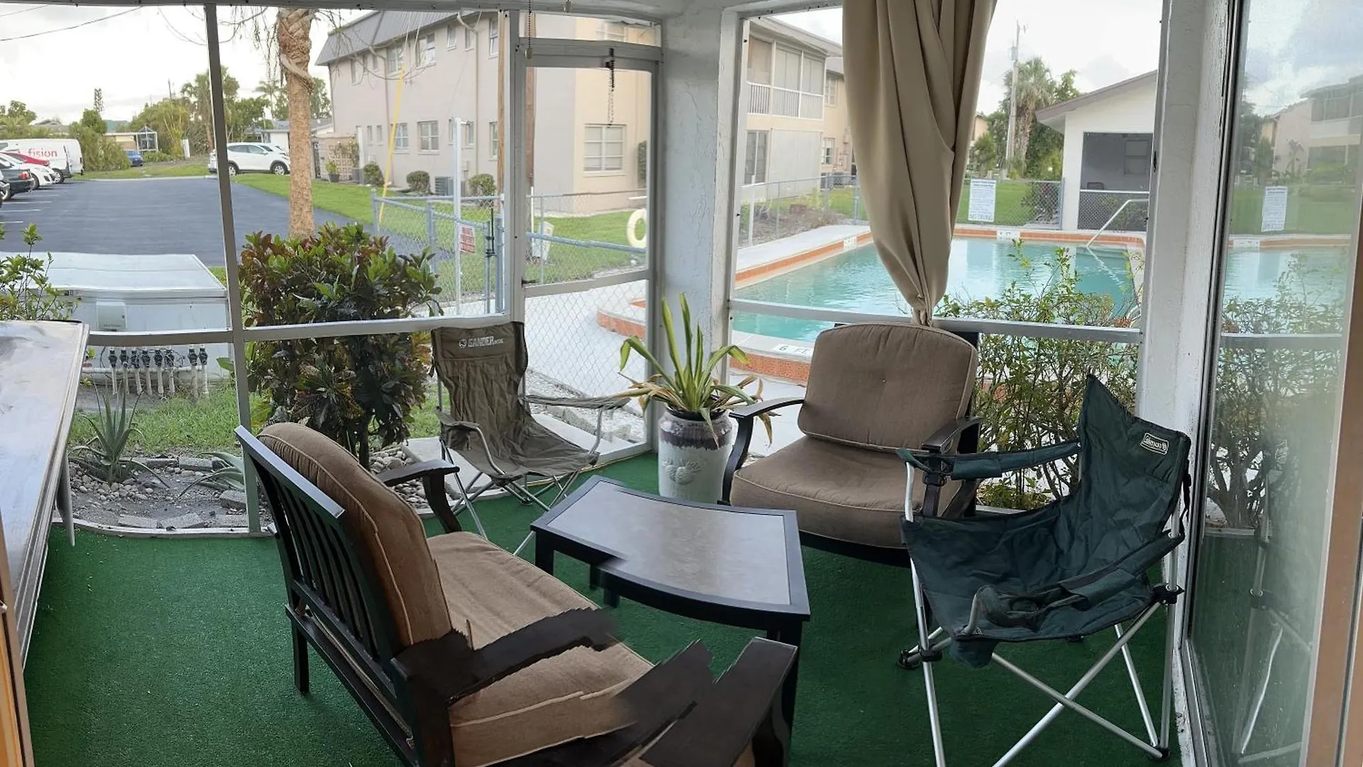 Peaceful Paradise * Cape Coral