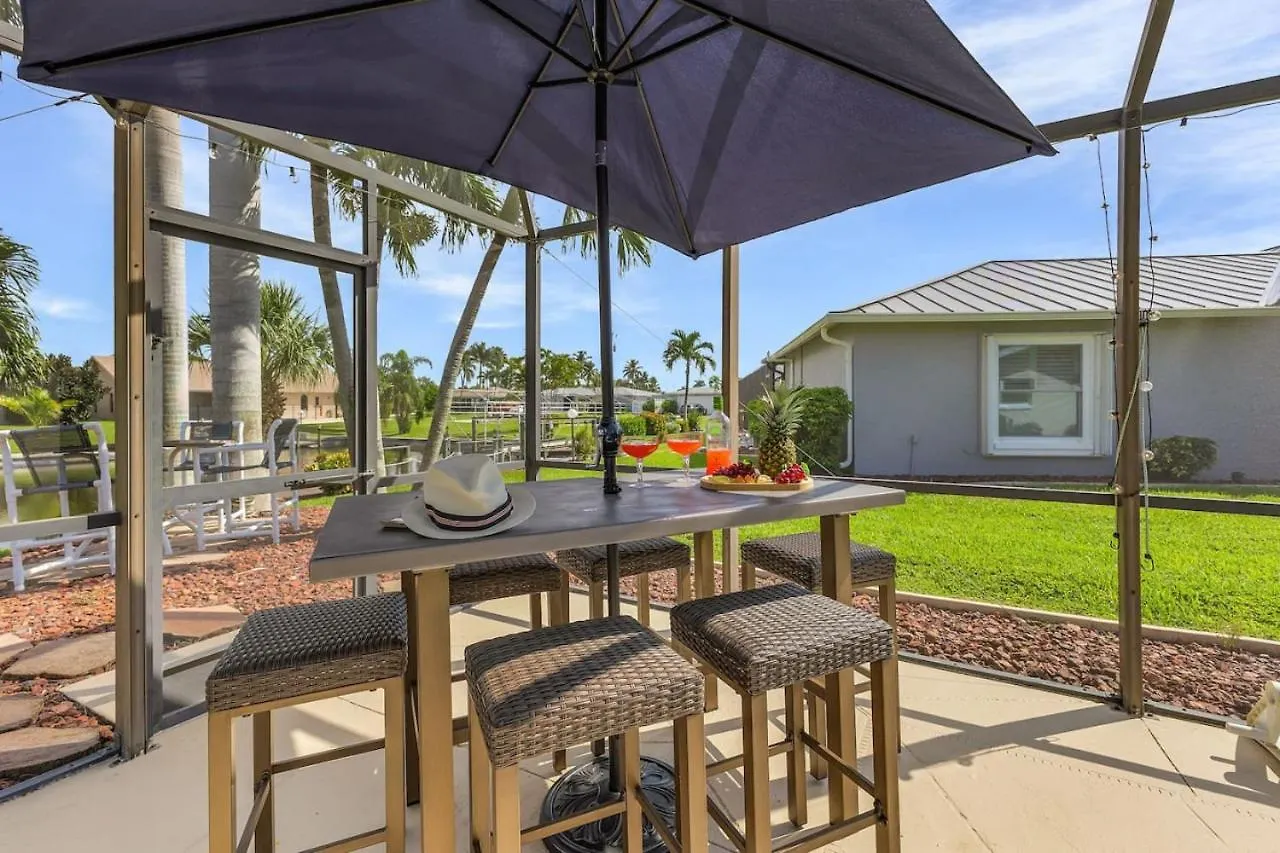 Pool Time And Fun Times At Mermaid Dream Holiday home *