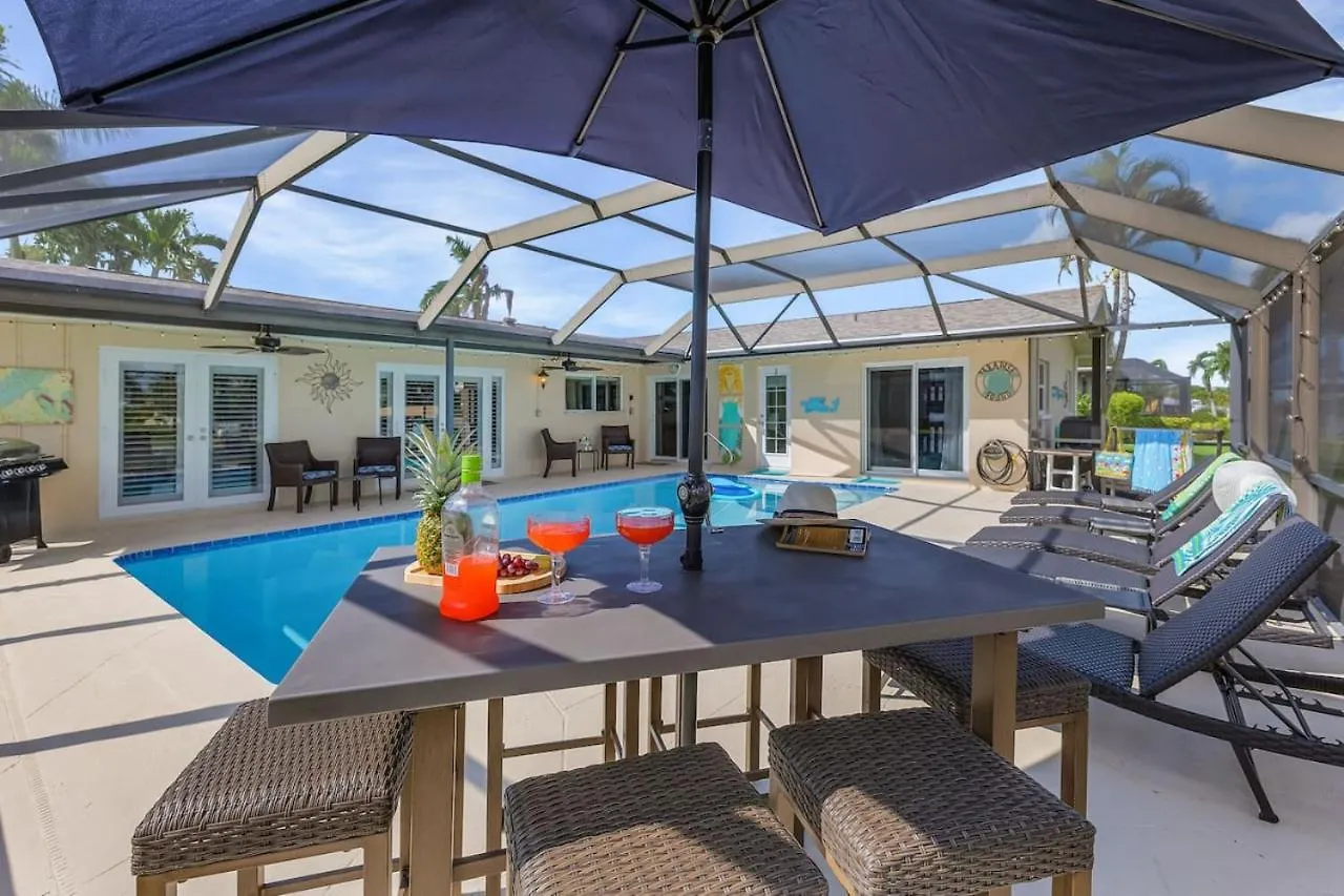 Pool Time And Fun Times At Mermaid Dream Holiday home *